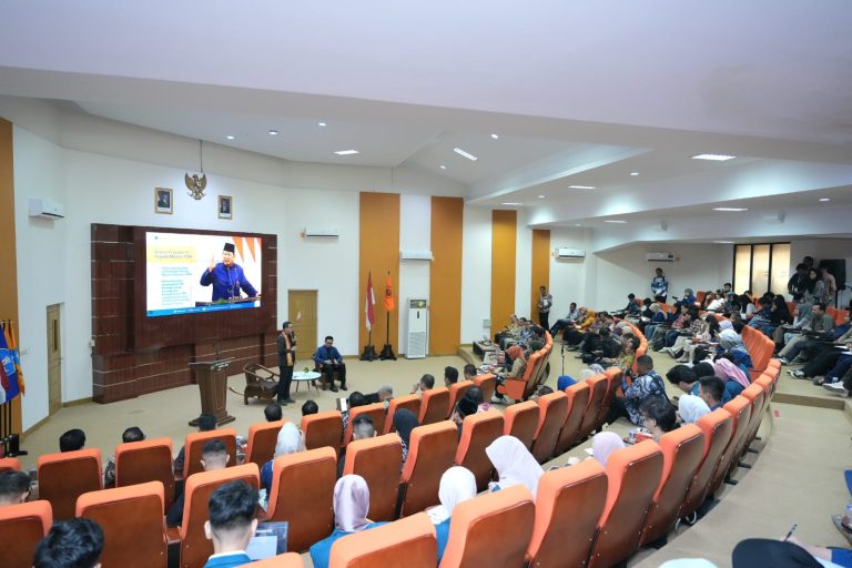 Kolaborasi FISIP dan P2MI Hadirkan Kuliah Umum dan Penandatanganan MoU