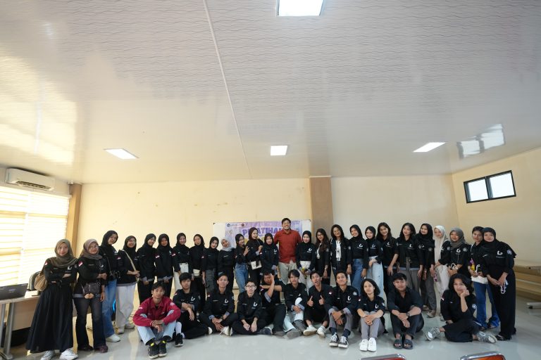 Pelatihan Fotografi “Capture the Moment: Teknik Dasar Fotografi untuk Dokumentasi” oleh Himadippus Unila