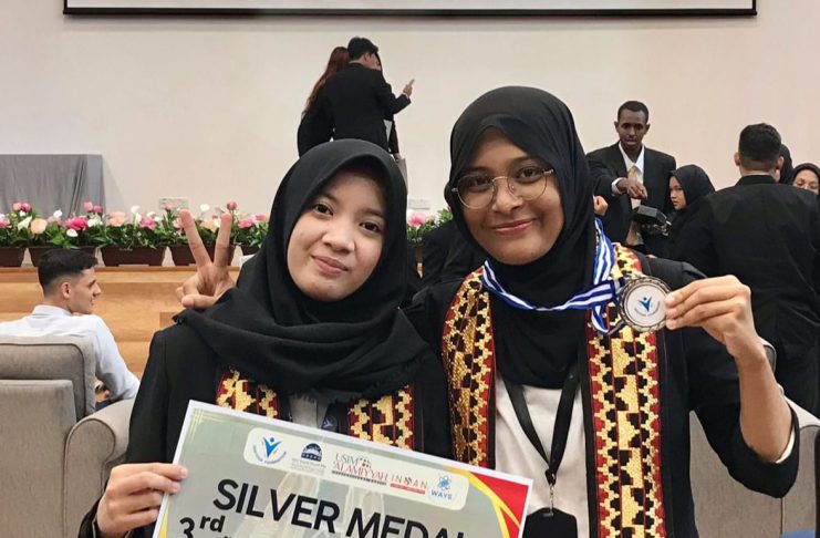 Mahasiswi Unila Raih Medali Perak pada Ajang Esai Internasional Malaysia