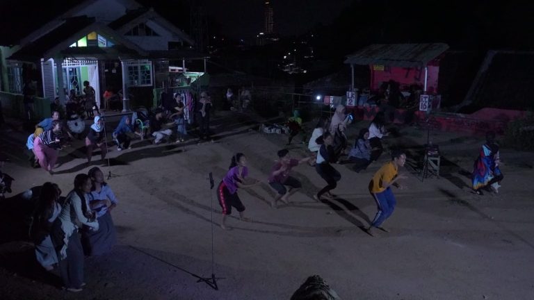 “Live for Life”: Karya Koreografi Lingkungan Mahasiswa Prodi Pendidikan Tari