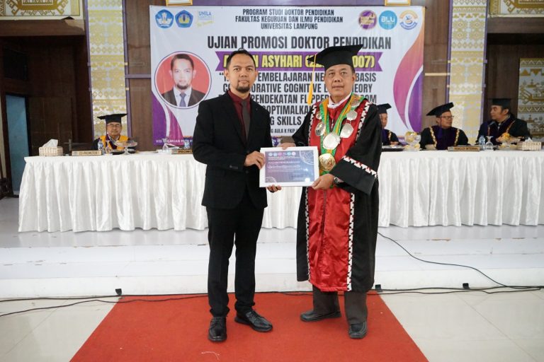 FKIP Gelar Ujian Promosi Doktor Pendidikan Ardian Asyhari