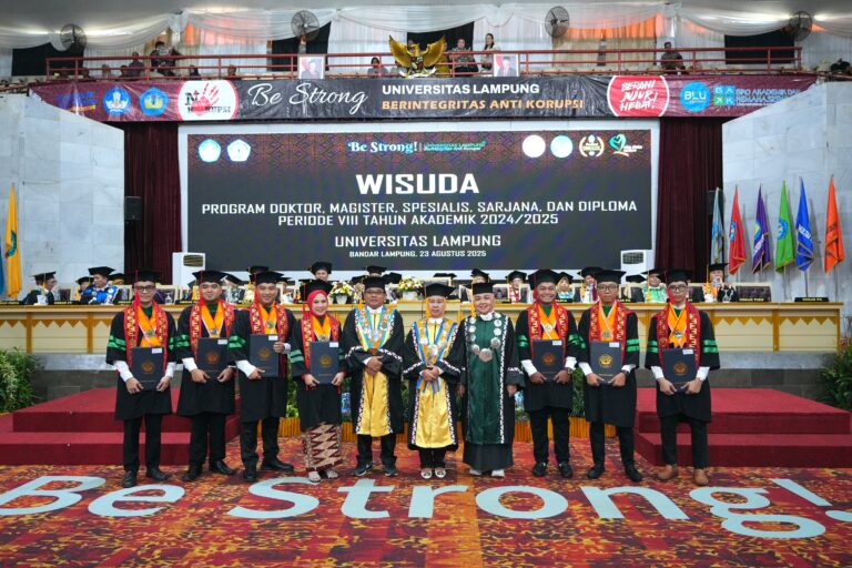 Unila Catat Sejarah, Luluskan Angkatan Pertama Dokter Spesialis