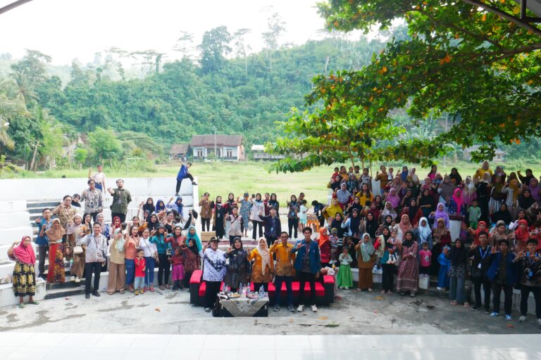 Desa Binaan BEM U KBM Unila 2025: Mahasiswa Hadirkan Transformasi Nyata di Kiluan Negeri