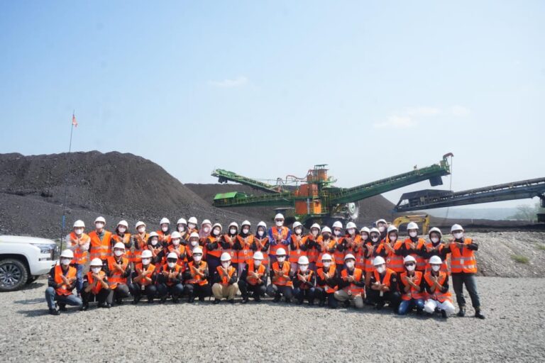 Hima TG Bhuwana Gelar Kunjungan Industri ke PT Bukit Asam: Bahas Peran Geosains dalam Transisi Energi