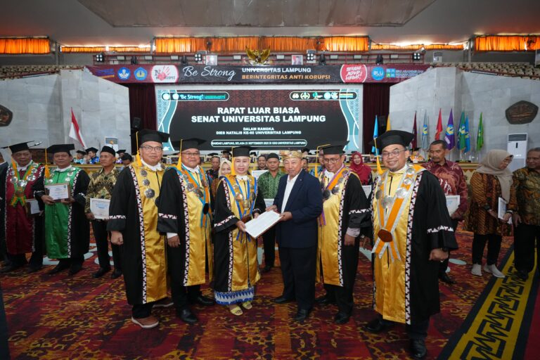 Unila Gelar Sidang Senat Terbuka Peringati Dies Natalis ke-60