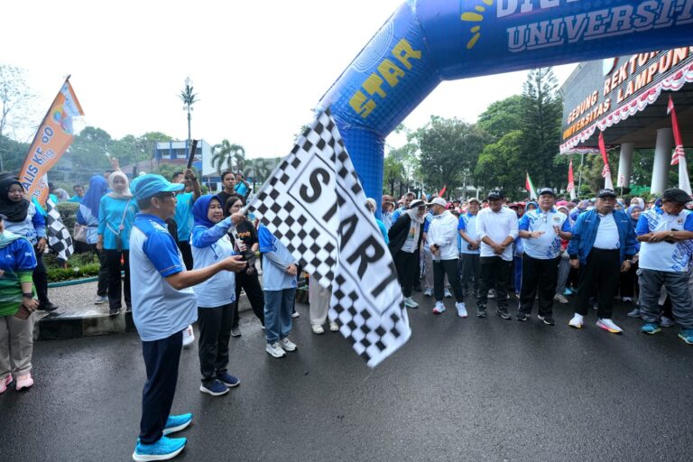 Unila Meriahkan Dies Natalis ke-60 dengan Jalan Sehat