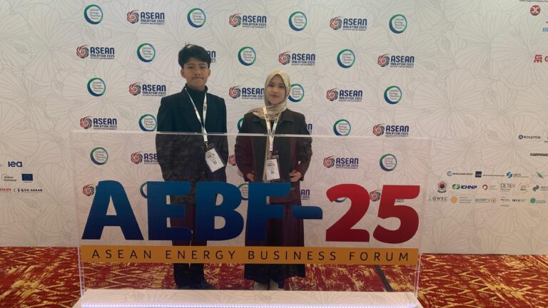 Mahasiswa Universitas Lampung Wakili Indonesia di ASEAN International Conference on Energy and Environment (AICEE) 2025