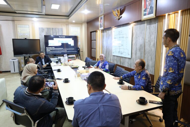 Unila dan PLUT Lampung Jajaki Kolaborasi Strategis Penguatan UMKM Berbasis Teknologi