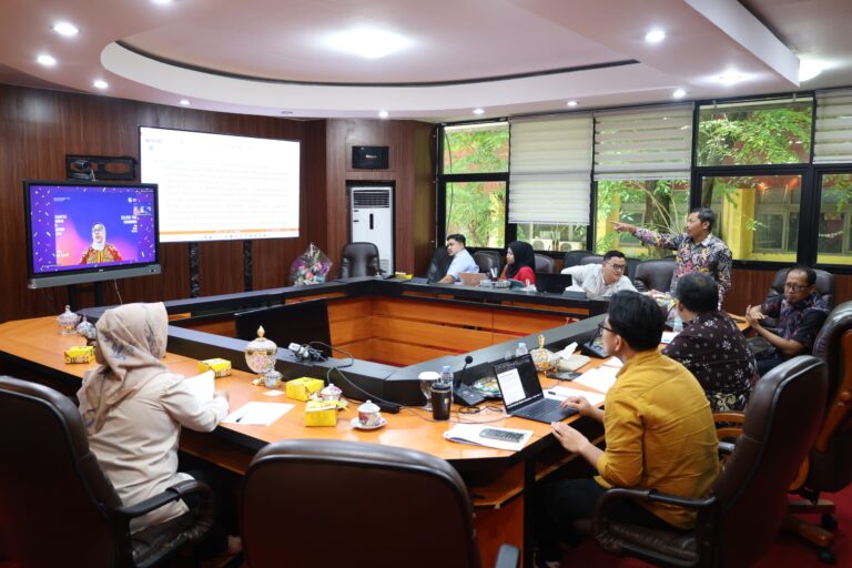 Unila Ikuti Seleksi Anugerah Kerja Sama Diktisaintek