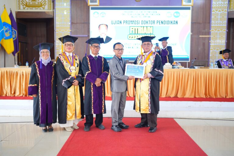 FKIP Gelar Ujian Terbuka Sidang Promosi Doktor Fitriadi