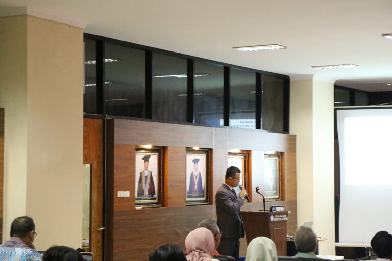 Ikromi Fahmi Lulus Promosi Doktor Ilmu Lingkungan dengan Disertasi Strategi Pengembangan SDA