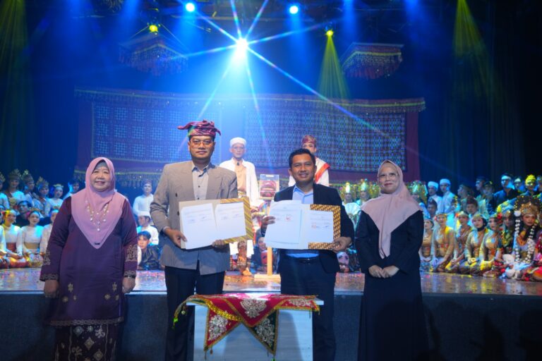 Prodi Pendidikan Tari Sukses Gelar Sendratari Jejak Khah 2025