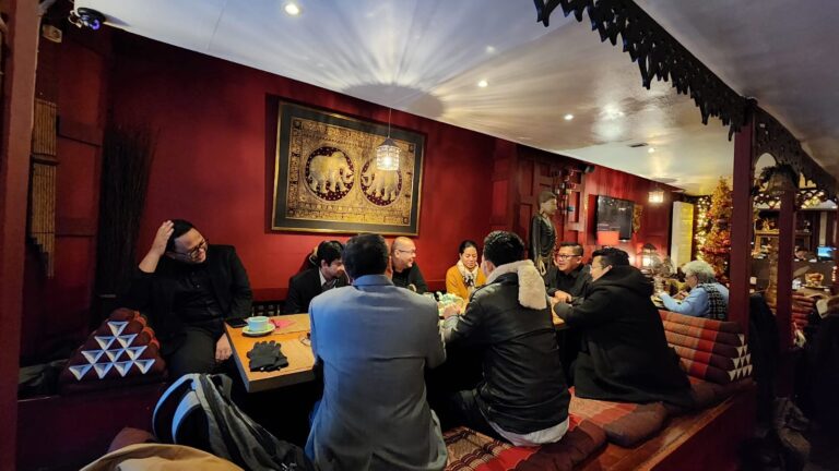 Dari Ruang Kelas Unila Menuju Paris, Kisah Dahasrul Mengejar Masa Depan