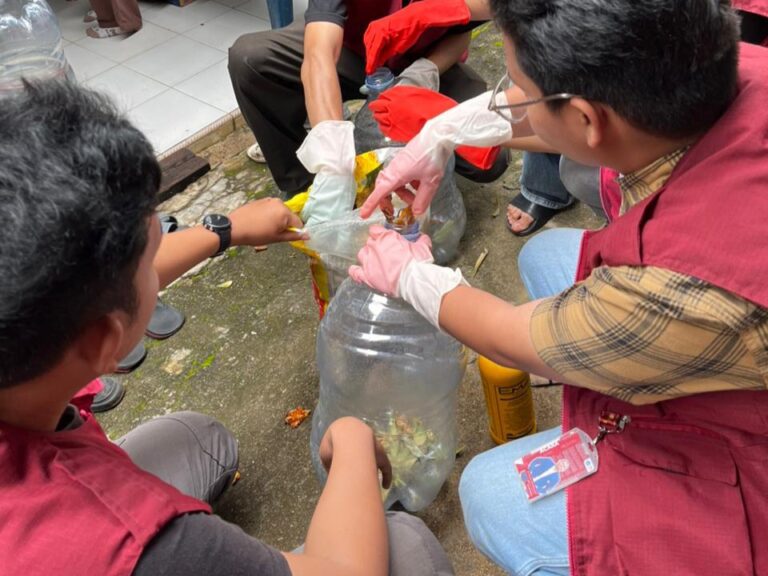 Mahasiswa KKN Gelar Program Bulega dan Demonstrasi POC