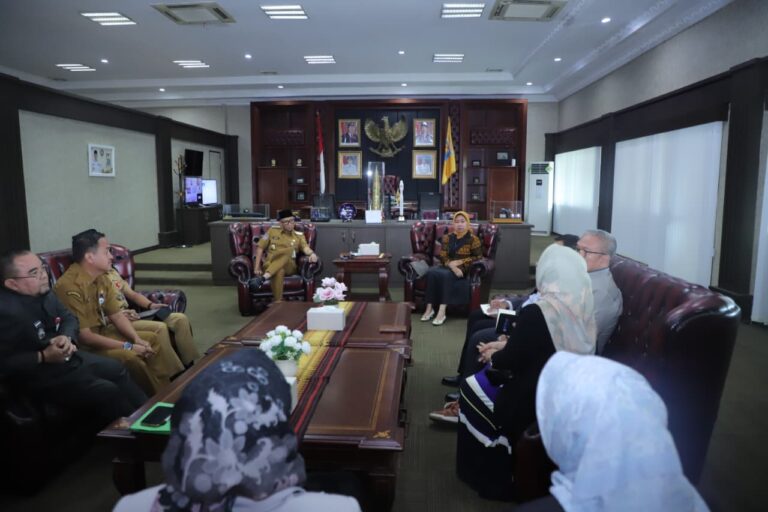 Rektor Hadiri Audiensi dengan Gubernur Lampung Bahas Pembukaan PPDS FK Unila