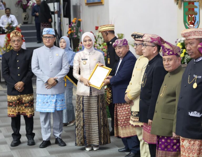 Ikon Lampung Resmi Milik Pemda: Akademisi Unila Wakafkan Hak Cipta Menara Siger