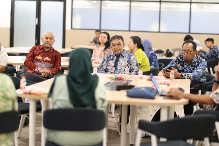 Unila Dalami Sistem Perencanaan dan Integrasi Data Kampus Melalui Studi Tiru ke IPB