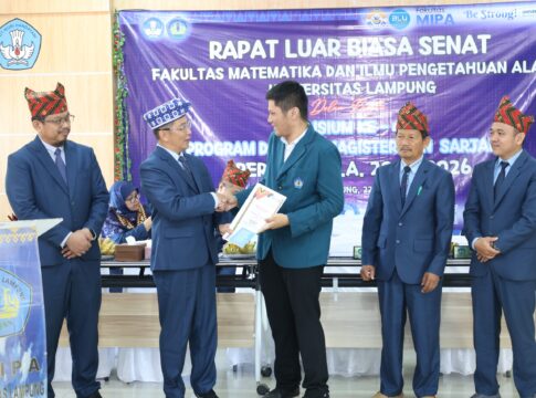 Yudisium ke-43 FMIPA Tandai Kelulusan 54 Mahasiswa dari Berbagai Jenjang