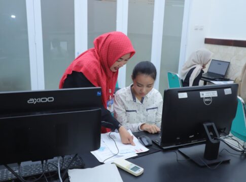 Tim Teknisi Pastikan Kelancaran UTBK SNBT Melalui Sistem Terintegrasi dan Pengawasan Ketat