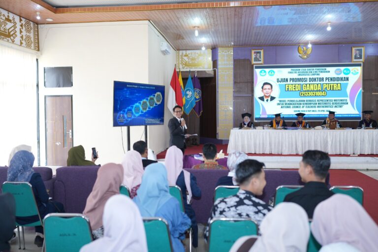 FKIP Gelar Ujian Terbuka Promosi Doktor Fredi Ganda Putra