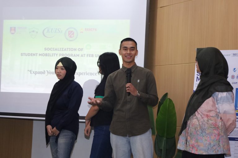 FEB Unila Sosialisasikan Program Student Mobility Inbound dan Outbound bagi Mahasiswa Kelas Internasional