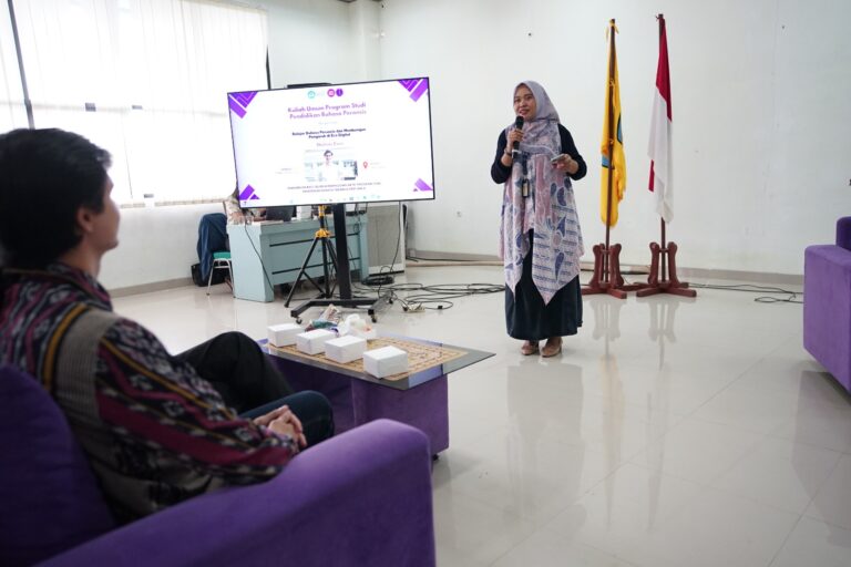 Kuliah Umum Bahasa Prancis Hadirkan Mathias Even, Bahas Peluang Bahasa di Era Digital