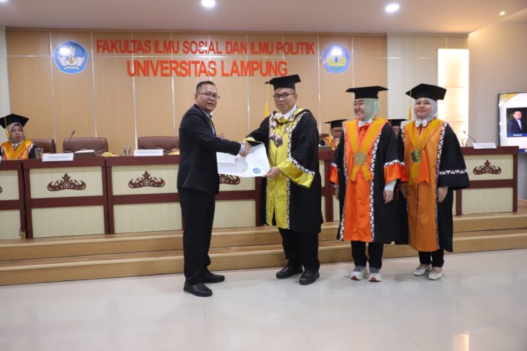FISIP Gelar Ujian Terbuka Sidang Promosi Doktor Haryanto