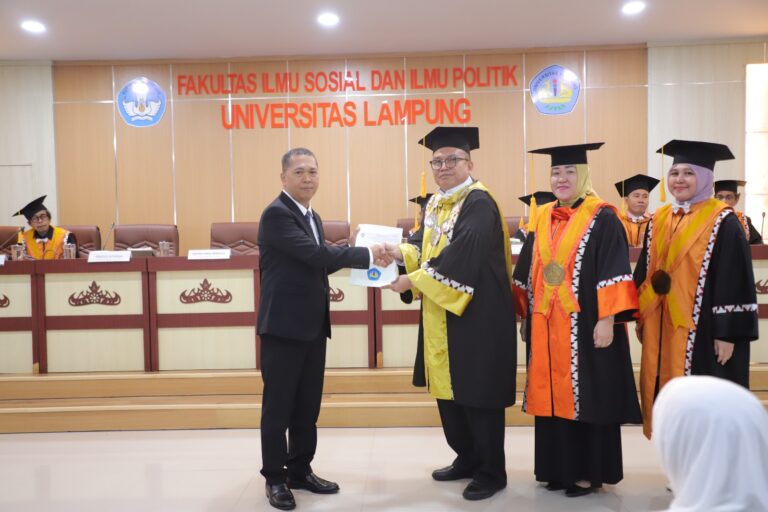 Analisis Pariwisata Lampung di Instagram Hantar Toni Wijaya Raih Doktor Studi Pembangunan