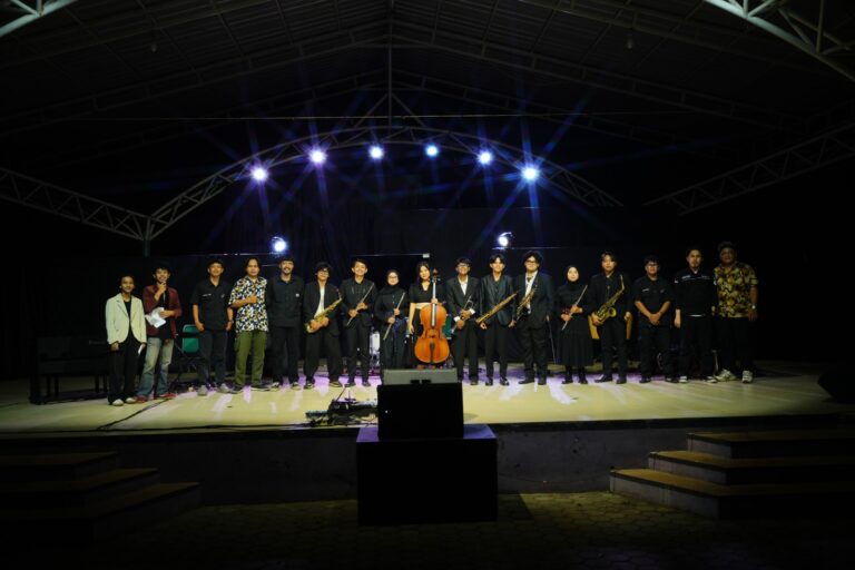 Ujian Akhir Semester Mahasiswa Pendidikan Musik Tampilkan 30 Repertoar