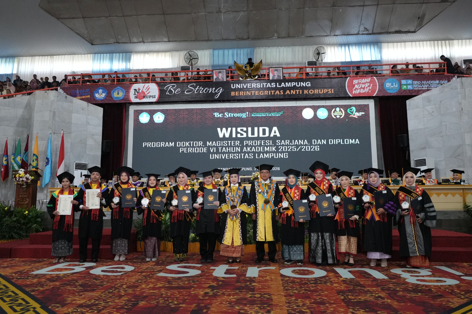 Unila Gelar Wisuda Periode VI 2025/2026, Luluskan 966 Mahasiswa