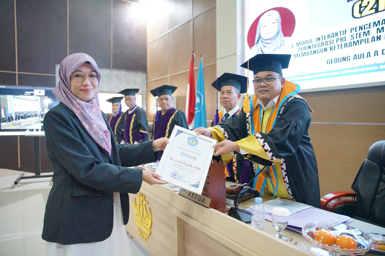 Sidang Promosi Doktor Laila Puspita Bahas E-Modul Interaktif Berbasis SCOPE-MRS