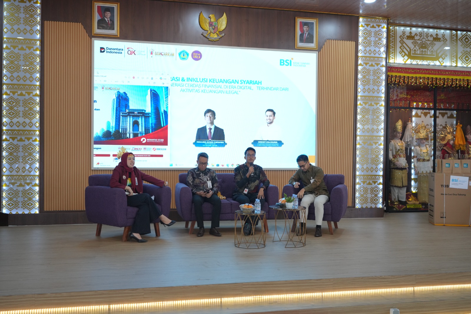 Unila Gandeng BSI dan OJK Gelar Seminar Edukasi Keuangan Tingkatkan Literasi Digital